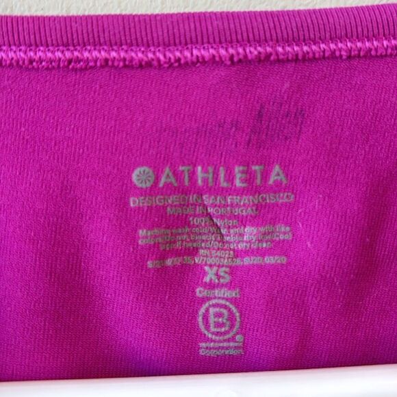𝅺ATHLETA Foothill perforated purple maroon lightweight workout tank top XS - Picture 4 of 5